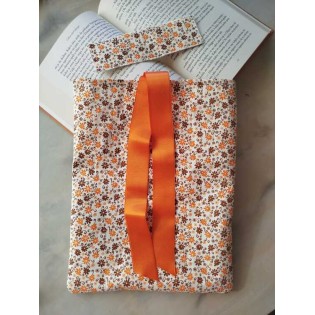 Komplet cvjetići - torbica za knjige i označivač stranica Komplet cvjetići - torbica za knjige i označivač stranica