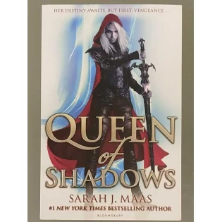 Sarah J. Maas - Queen of Shadows